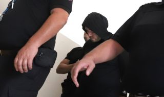 Прокуратурата пази Семерджиев? Обвинението отъпква пътека за по-лека присъда