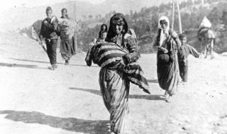 Юлияна Методиева: Ива Митева поруга паметта на избитите арменци