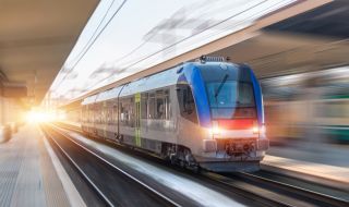 АНА-МПА: Времето за пътуване от Атина до Солун намалява до 4 часа с нови, модерни влакове