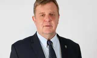 Каракачанов скочи на министър Абровски: Кошницата Ви с „грижа“ е пълен провал. Вместо да падат, цените растат