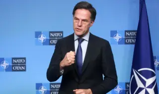 Рюте: НАТО е по-силен от всякога