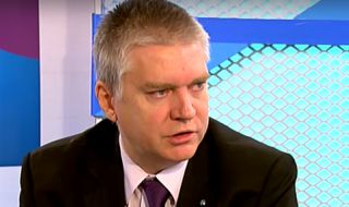Аламанов: Политиците забравят, че са едни администратори, като управител на блок, който събира пари