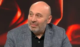 Кръстю Лафазанов днес става на 65 г.