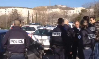 Престрелка в Марсилия преди посещението на премиера Манюел Валс в града