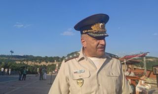 Зам.-началникът на отбраната: Политическата криза ще забави модернизацията на армията