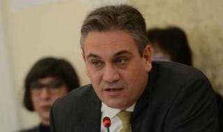 Кушлев: Парламентът да разследва имотите на шефа на КПКОНПИ