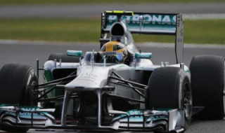 Розберг най-бърз на тренировката в Мелбърн