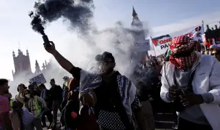 Великобритания ще забрани протестите пред домовете на публични личности