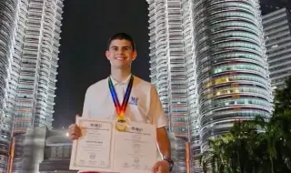 В жестока конкуренция: Наш ученик спечели златен медал от Световната олимпиада по математика 