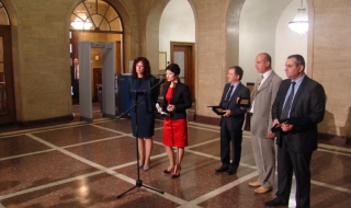 Премиерът: Къде е тоя, якия касапин