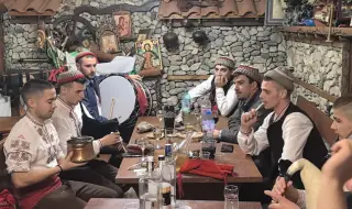 Калофер се готви за мъжкото хоро и 178 г. от рождението на Христо Ботев