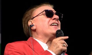 65 носители на "Златният Орфей" с награди за 3 г.