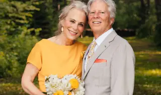 Звездата от "Малкълм" Джейн Качмарек се омъжи на 70 години за първата си любов (СНИМКИ)