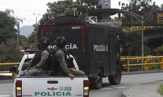 Загинали при срутване на трибуни на бикоборска арена в Колумбия 