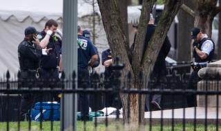 Мъж се подпали пред Белия дом