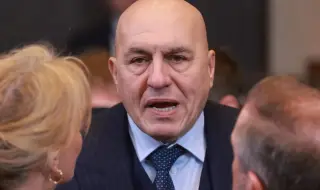 Италианският министър на отбраната: Не знам какво има наум Путин