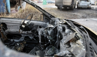 Два автомобила горяха в Пловдивско