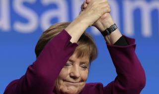 Меркел зове: Подкрепете коалицията (СНИМКИ)
