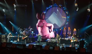 Pink Floyd пуснаха песен в подкрепа за Украйна