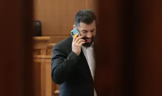 Съдът отложи за 2026 г. делото срещу Кирил Петков за длъжностни престъпления