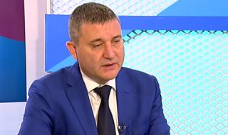 Владислав Горанов: Темата за промяна на курса на лева не знам на кого в МФ му е хрумнала, но е невярна