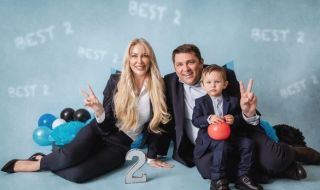 Антония Петрова отбеляза рождения ден на сина си с... (СНИМКИ)