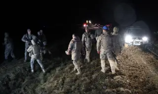 Contact with a plane carrying the chief of the Libyan army's general staff was lost over Ankara 