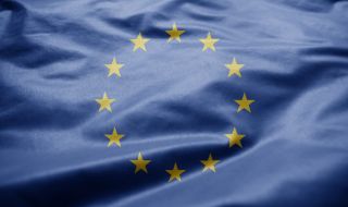 ЕС обсъжда общ отговор срещу миграцията