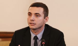 Асен Василев е изключително силна фигура