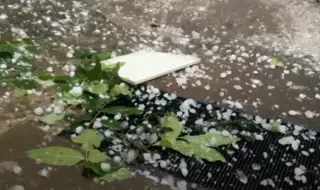 Проливен дъжд и градушка във Велико Търново, Сливен и Ямбол