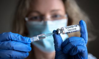Имунизациите защитават и от лонг-COVID, и от настинки