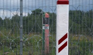 Латвия засилва охраната на границата с Беларус