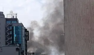 Голям пожар в новострояща се сграда в София (ВИДЕО)