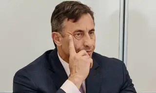 "Лукойл" и Спецов: как в България се награждава лоялността