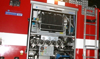 Кола изгоря в Бургас