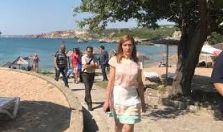 Ангелкова: Не можем да изчислим загубите в туризма