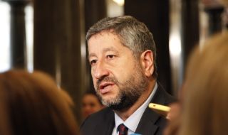 Христо Иванов: Позицията на Радев заплашва националния интерес на България, защото той е еднозначен