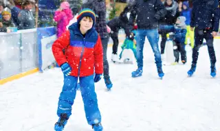 Нова ледена пързалка ще бъде открита пред НДК този петък