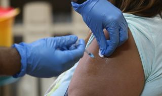 Рекордьори: Около 67% от учителите във Варненско са ваксинирани
