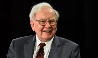 Buffett's company sold shares of Bank of America for nearly 1 billion USD 