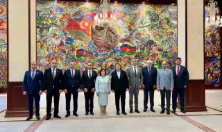 Киселова: Ще продължим да работим да сме основен регионален център за разпределение на природен газ от Азербайджан