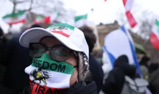 Иран като монета с две страни