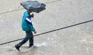 Дъждовно начало на седмицата