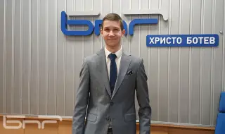 Мартин Атанасов,  създател на проекта "Черната писта": Този модел се крепи на хиляди малки корупционни практики