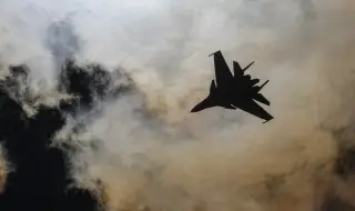 Руснаците свалиха собствен изтребител Су-30