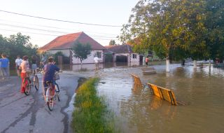 Опасност от наводнения в четири окръга на Румъния 