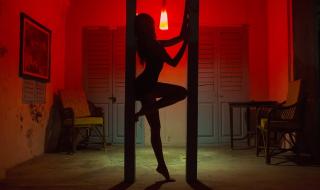 Чужденки завзеха пазара на проститутки в Бургас