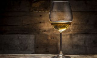Изби за вино очакват адекватна държавна политика