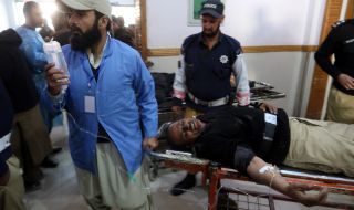 Самоубийствена атака в Пакистан