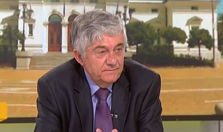 Съдия: Времето за гласуване с машина и с хартия е еднакво